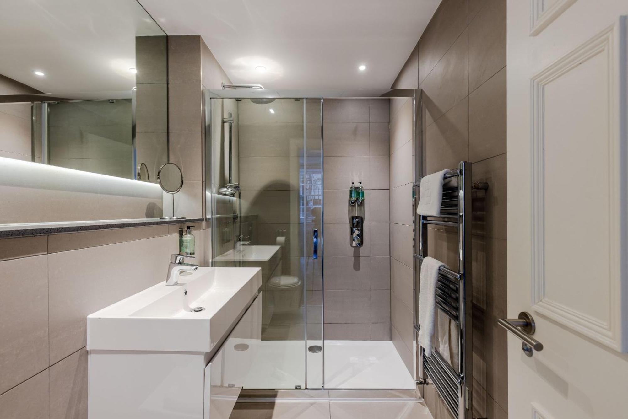 Dragon Suites - Edinburgh City Centre 2 Bed Apartment 外观 照片